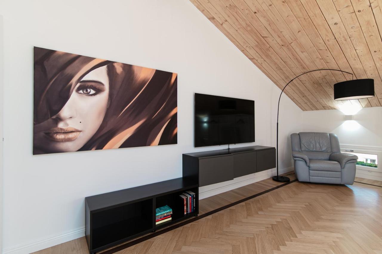 Apartament Attic 64 - The House Of Travelers Como Zewnętrze zdjęcie