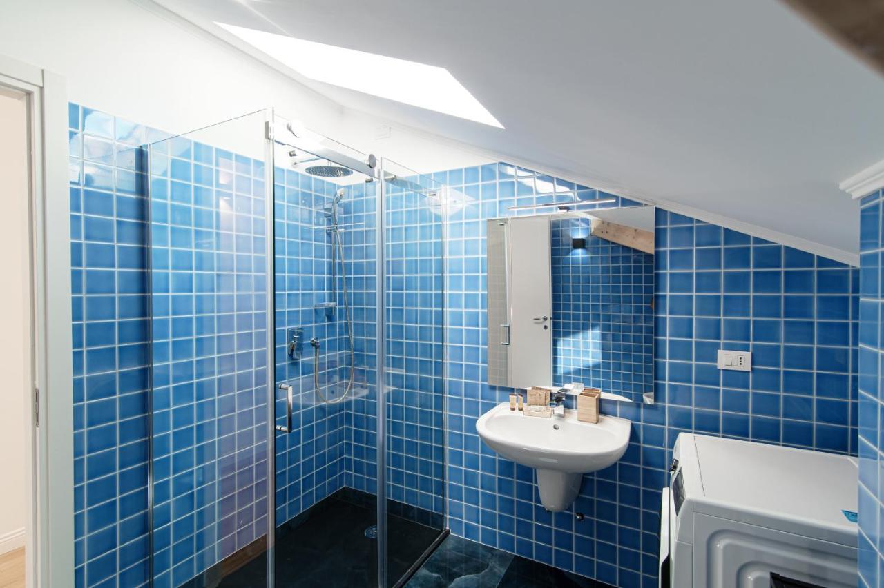 Apartament Attic 64 - The House Of Travelers Como Zewnętrze zdjęcie
