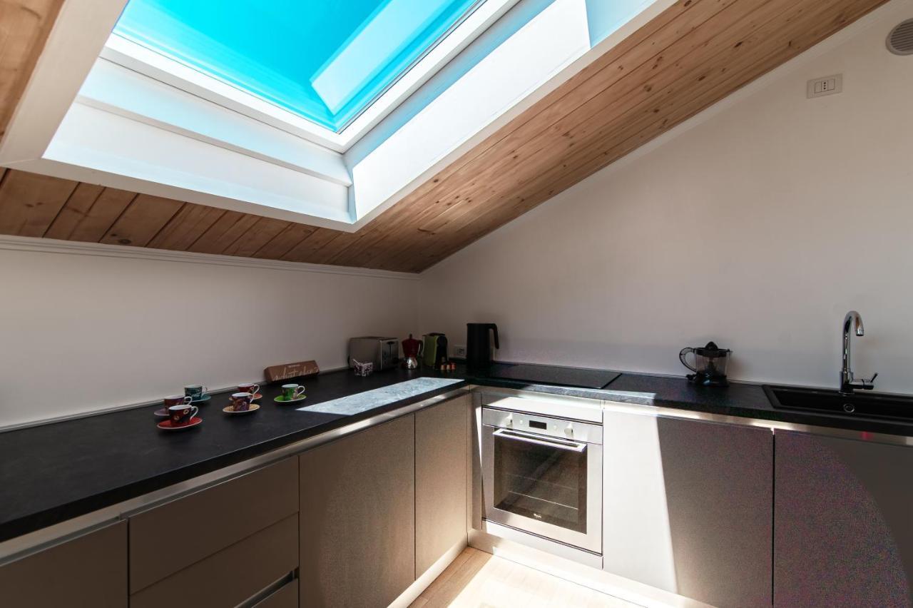 Apartament Attic 64 - The House Of Travelers Como Zewnętrze zdjęcie